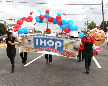 The iHop Wheaton team at the 2019 Kensington Labor Day Parade.